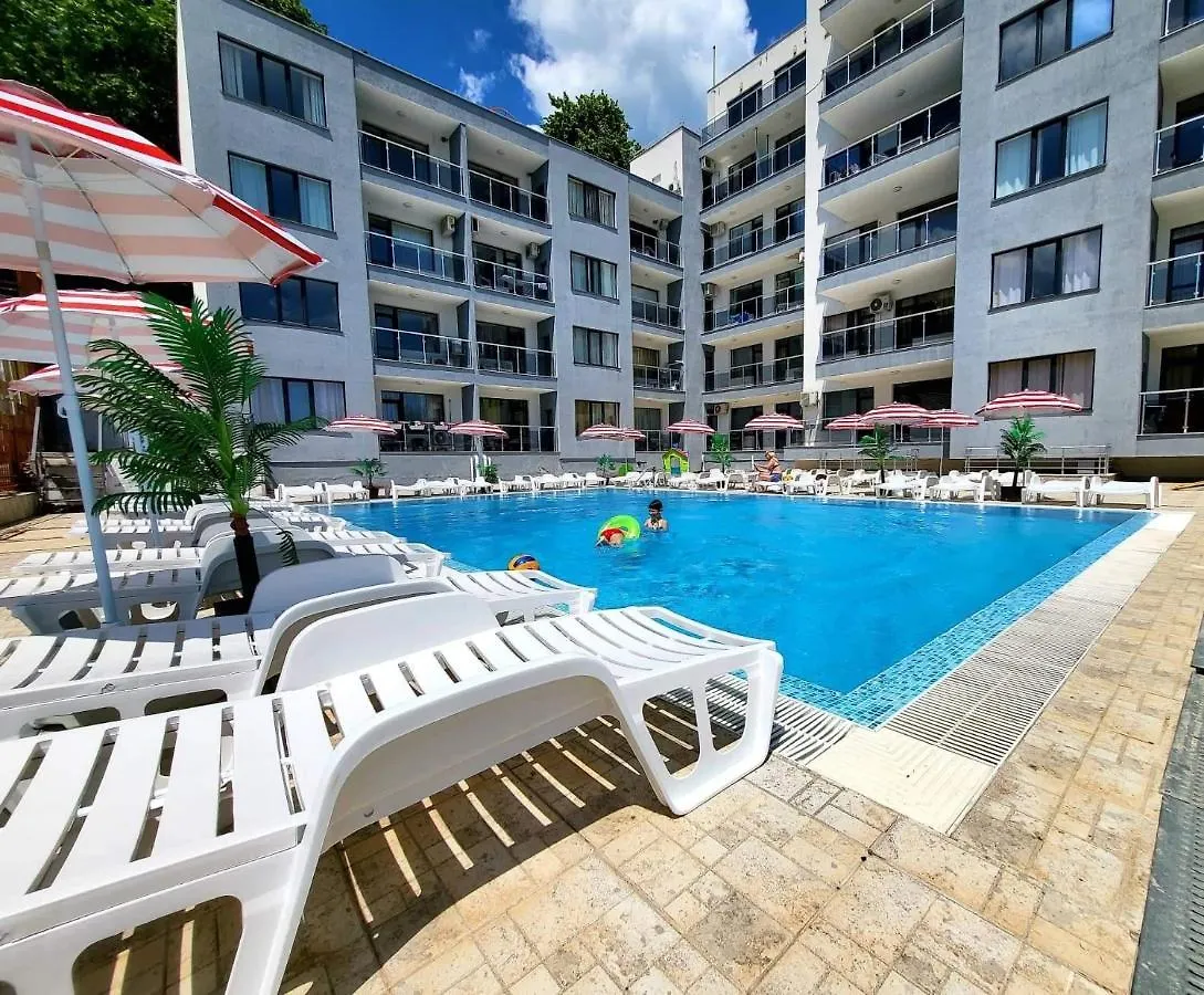 Dilov Apartments In Yalta Zlate písky