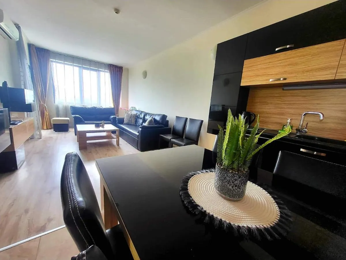Dilov Apartments In Yalta Zlate písky 0*,  Bulharsko
