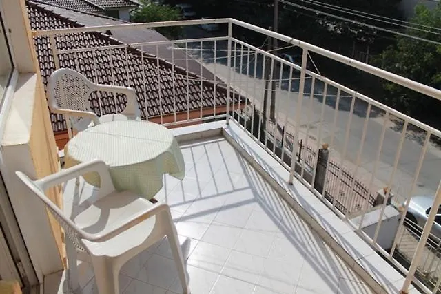 Dilov Apartments In Yalta Nisipurile de Aur