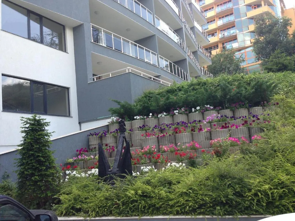Dilov Apartments In Yalta Nisipurile de Aur